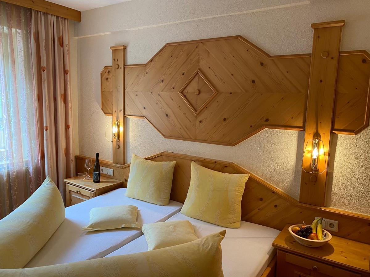 Hotel Jaegerhof Kaunertal Luaran gambar